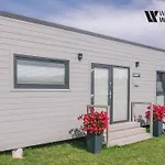 Park - West Pomeranian بيت للعطل *
