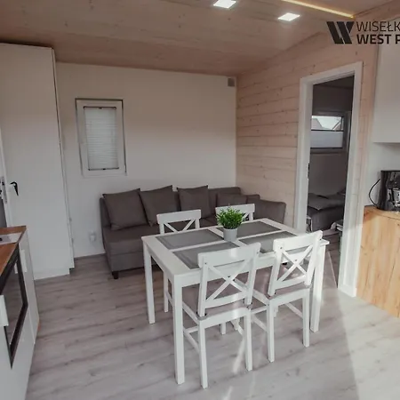 Park - West Pomeranian 別荘 Wisełka